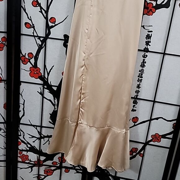 Show Me Your Mumu "Claire" champagne gold satin midi dress with bottom ruffle, l - Picture 5 of 12